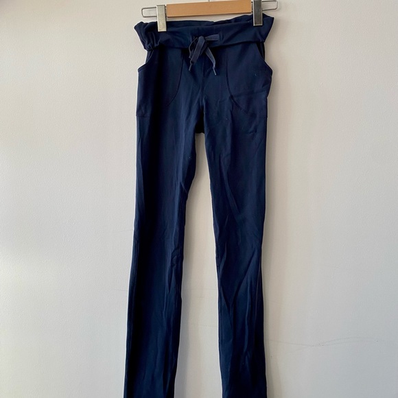 Lululemon Drawstring Leggings - Picture 1 of 3